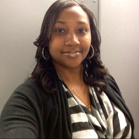 Meet your Posher, Carla - Picture 1 of 1